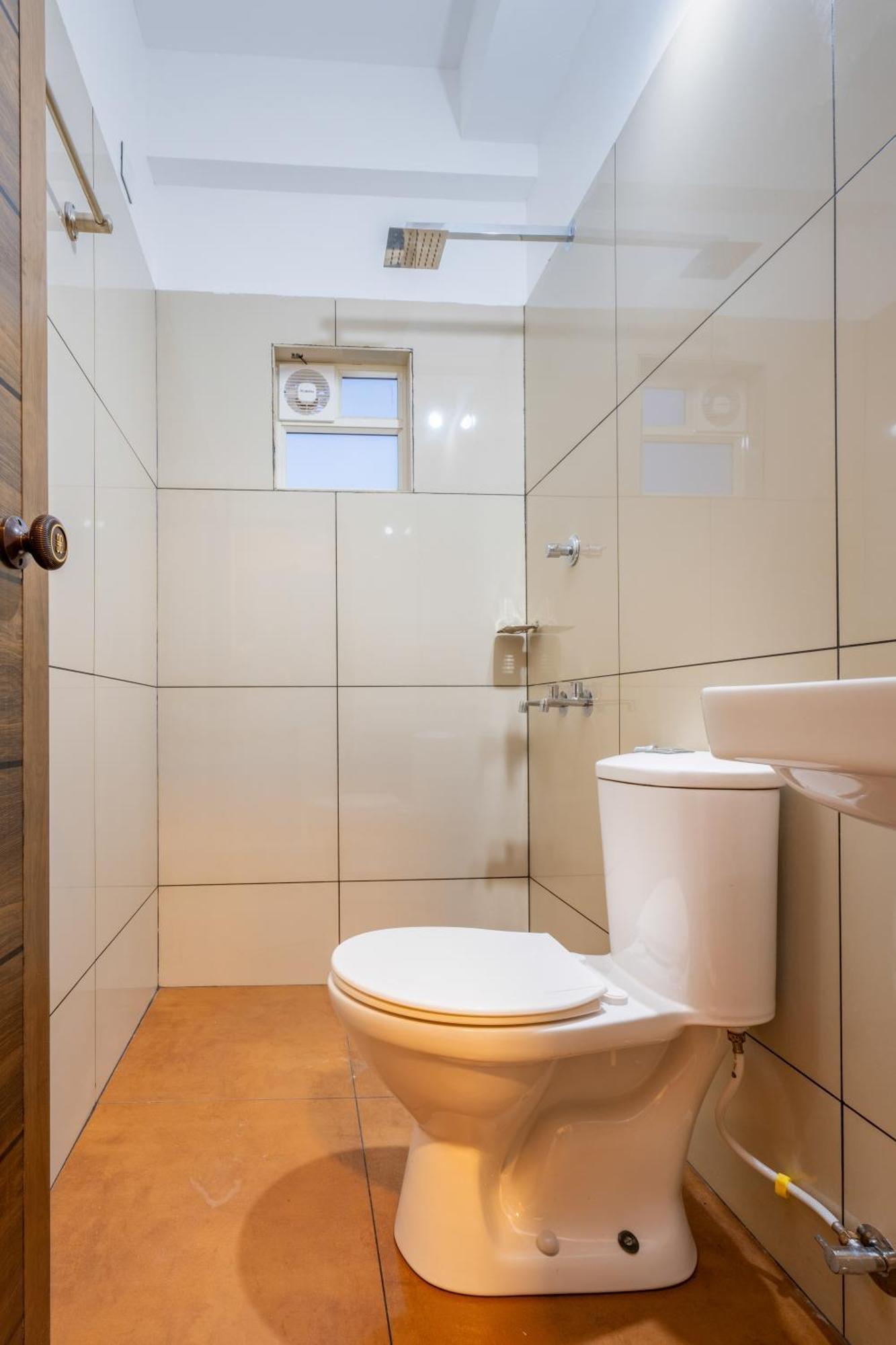 Yaad Residency Hotel Kochi Luaran gambar