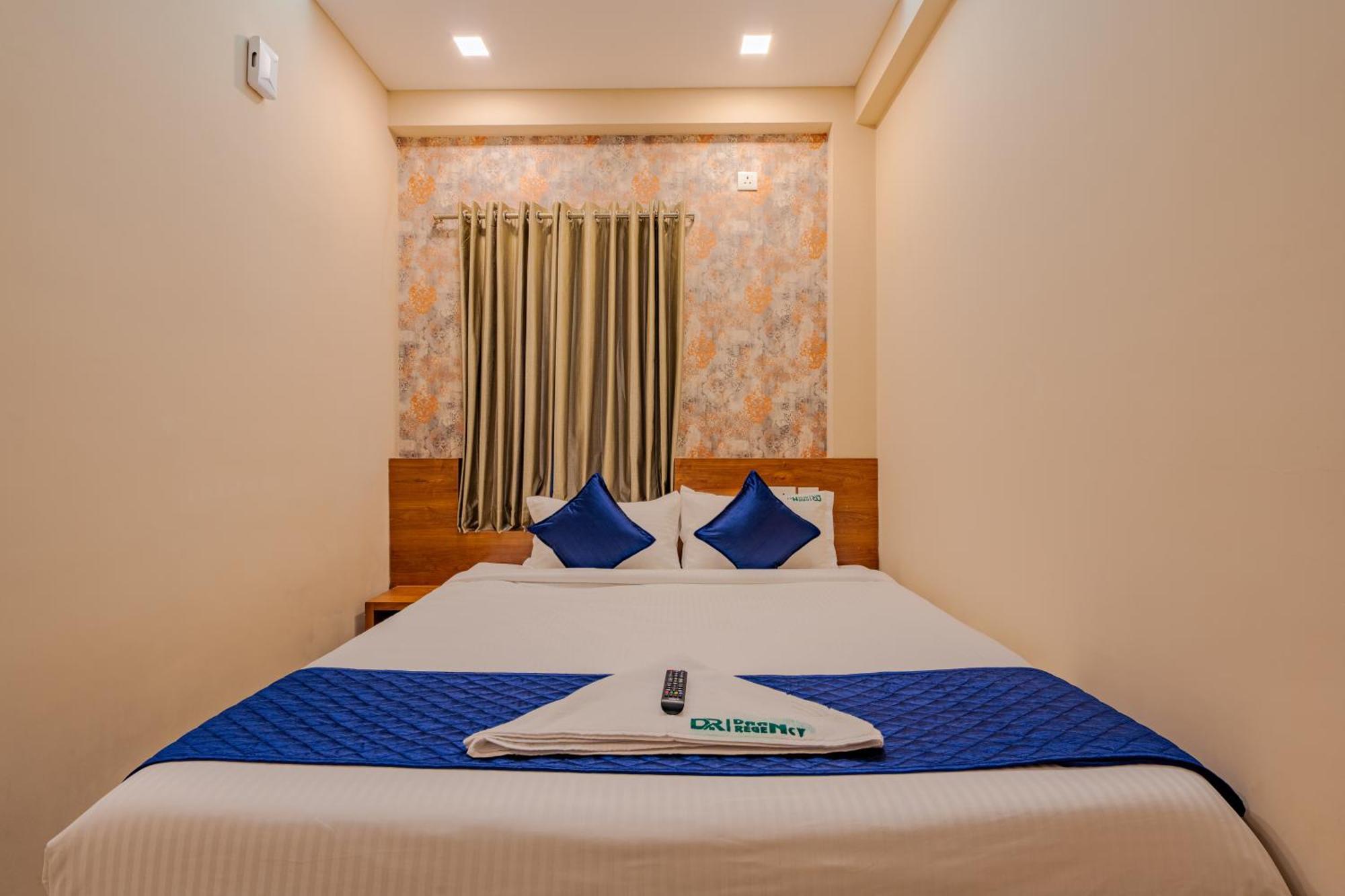 Yaad Residency Hotel Kochi Luaran gambar