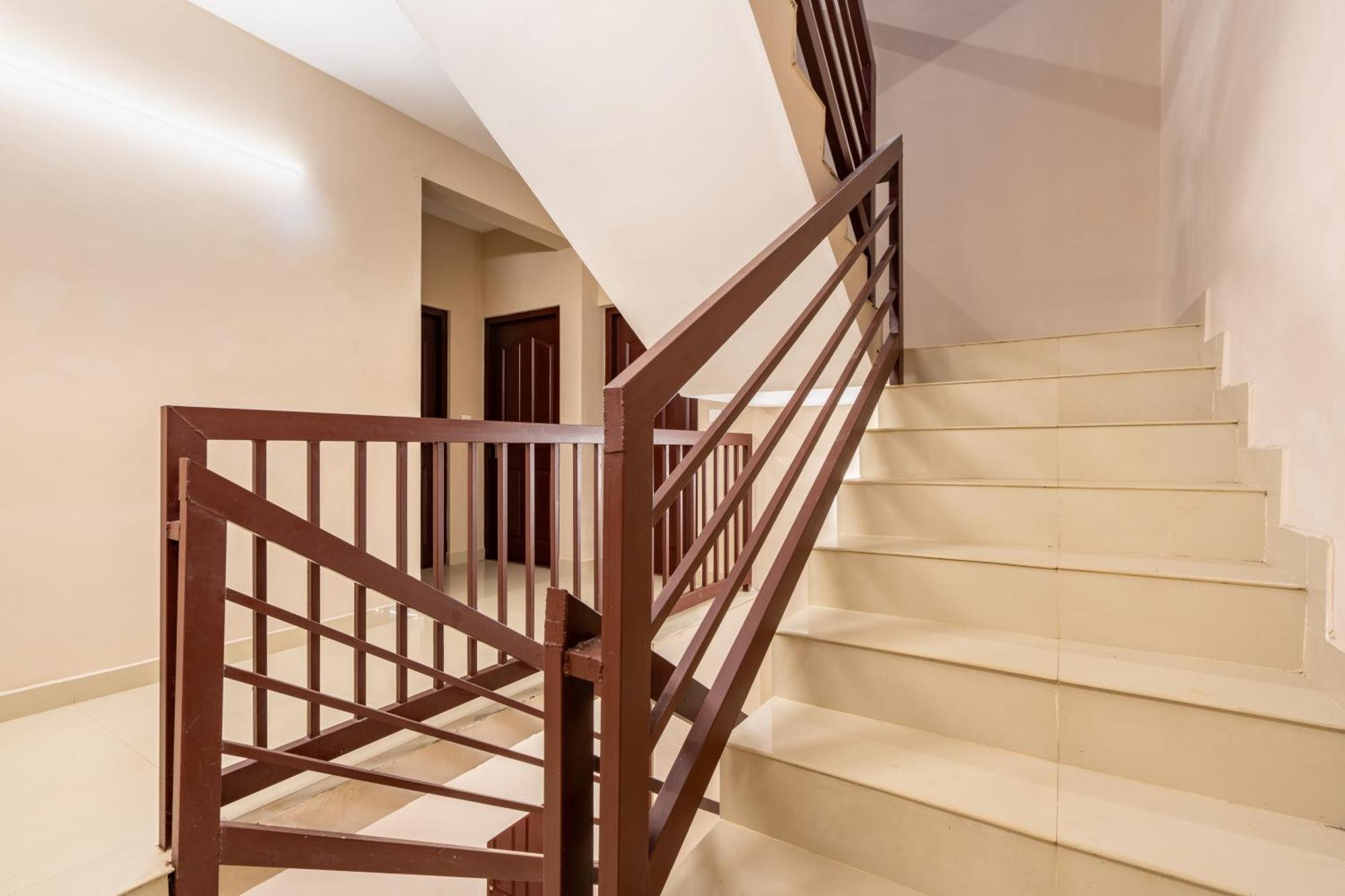 Yaad Residency Hotel Kochi Luaran gambar